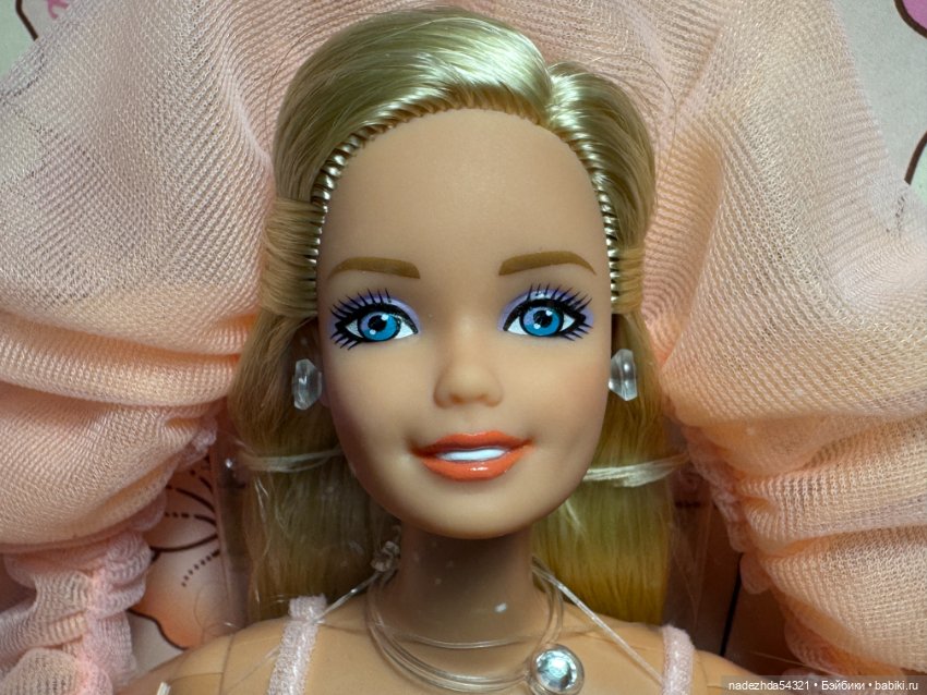 Барби "Персики и сливки" блондинка (фото 5)