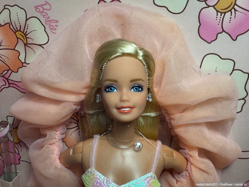 Барби "Персики и сливки" блондинка (фото 4)