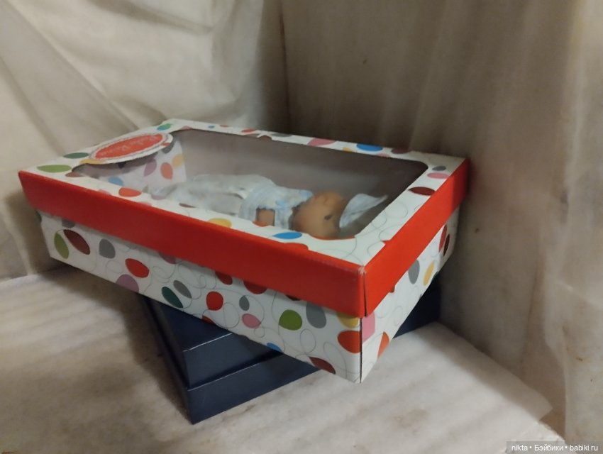 Кукла Paola Reina малыш в коробке (фото 3)