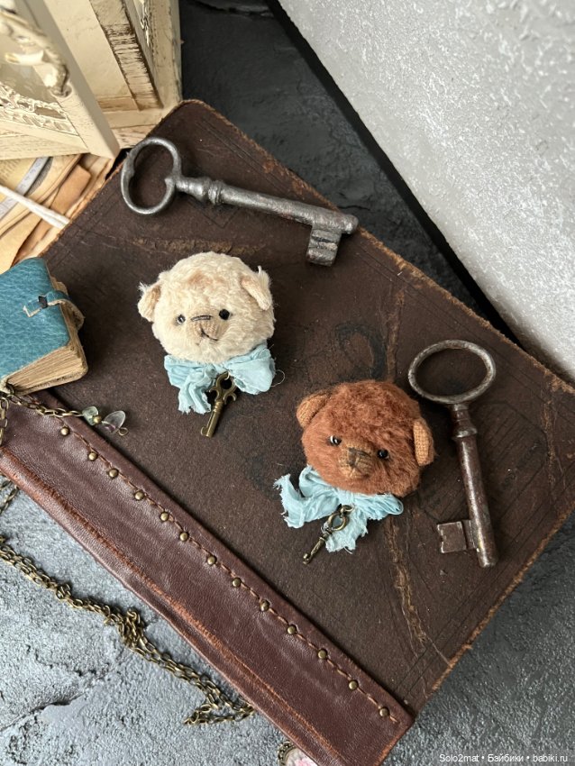 Брошка мишка Тедди — Авторские игрушки (фото 5)