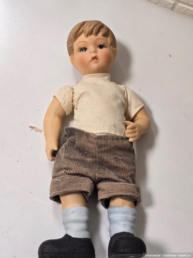 На реставрацию. Мальчик от Goebel Hummel (фото 10)