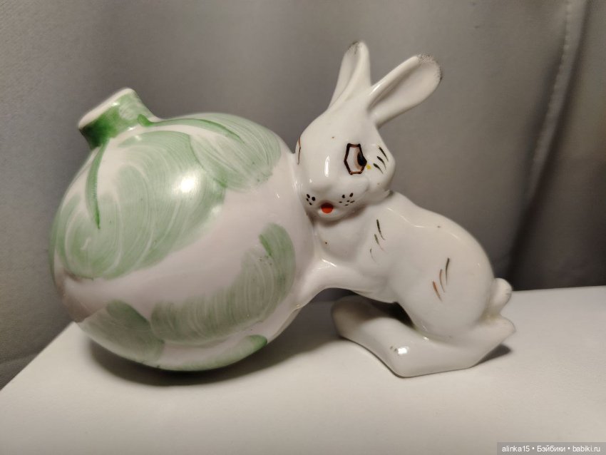 Фарфоровая статуэтка "Заяц с кочаном капусты" Сысерть (фото 2)