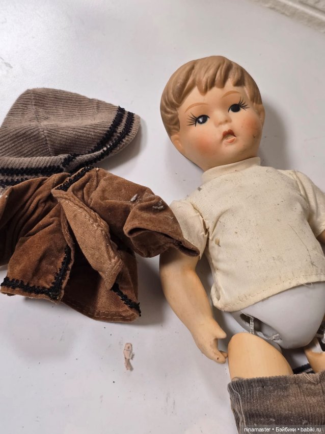 На реставрацию. Мальчик от Goebel Hummel (фото 6)