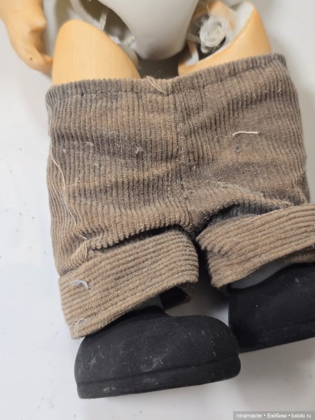 На реставрацию. Мальчик от Goebel Hummel (фото 5)