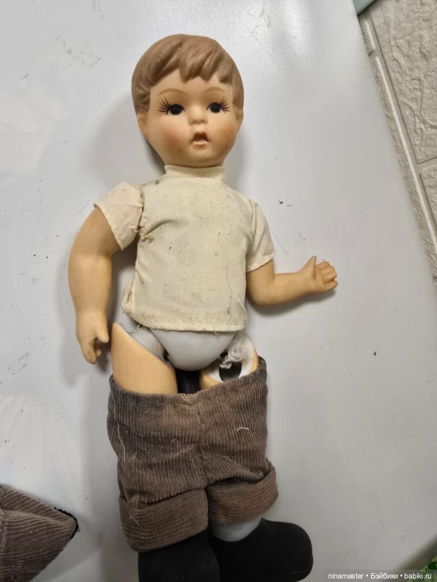 На реставрацию. Мальчик от Goebel Hummel (фото 4)