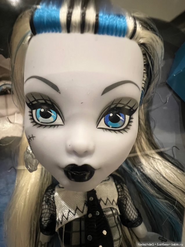 #2 Monster High Frankie Stein Reel (фото 7)