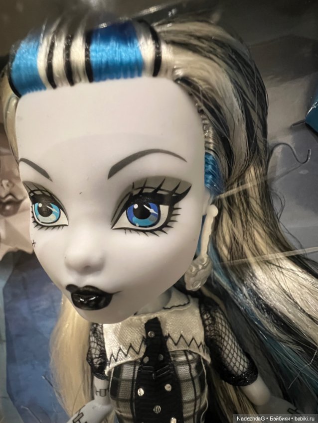 #2 Monster High Frankie Stein Reel (фото 6)
