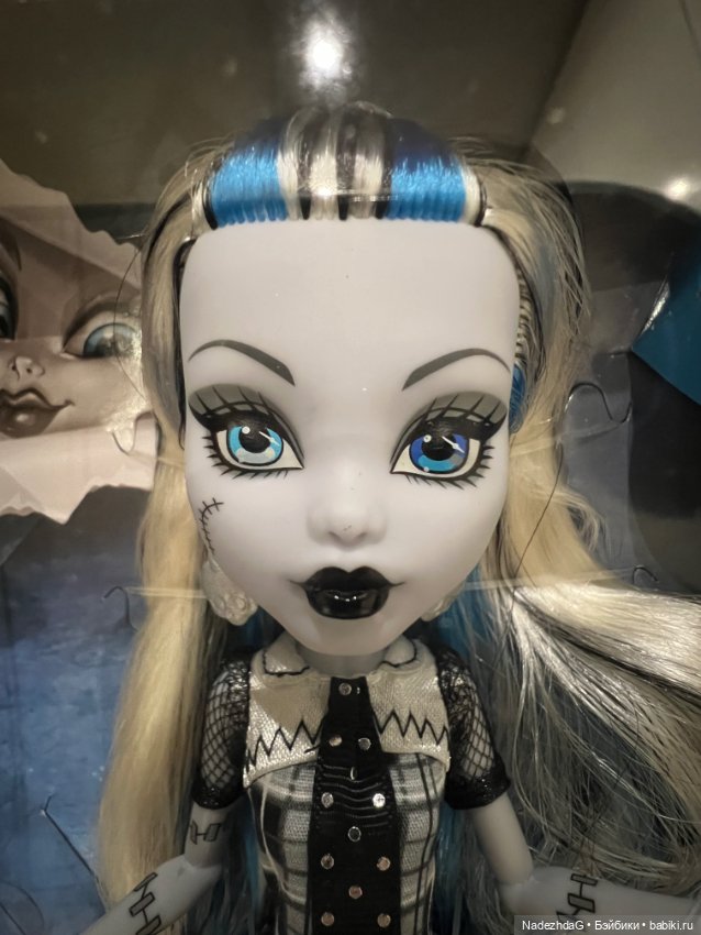 Monster High Frankie Stein Reel Drama