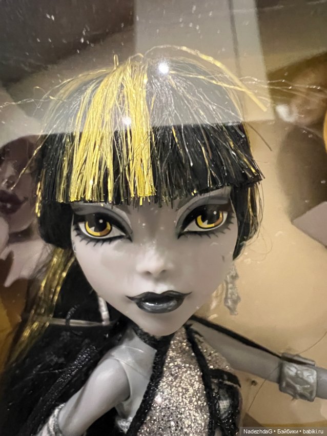 #2 Monster High Reel Drama Cleo De Nile
