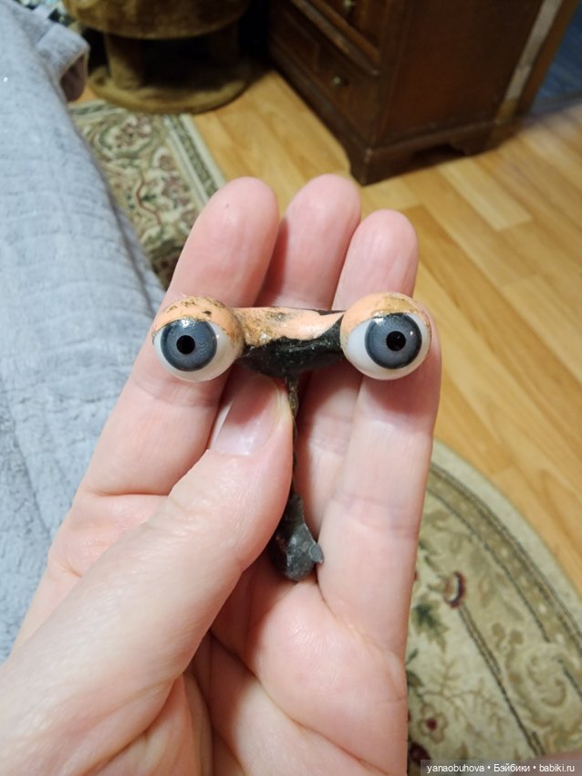 Антикварные стеклянные кукольные глаза на рокере (фото 4)