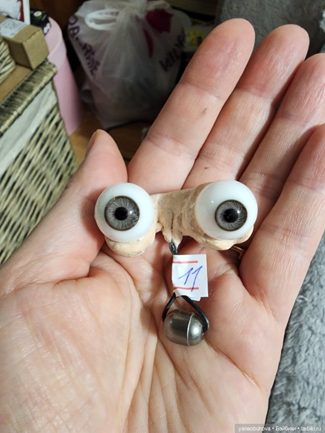 Антикварные стеклянные кукольные глаза на рокере