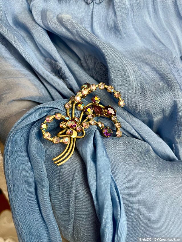 Волшебная брошь , кристаллы Борреаль , старая Чехия (фото 4)