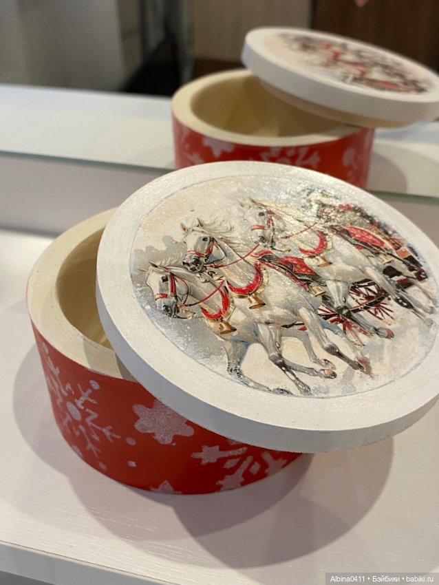 Новогодняя шкатулка « Тройка» (фото 2)