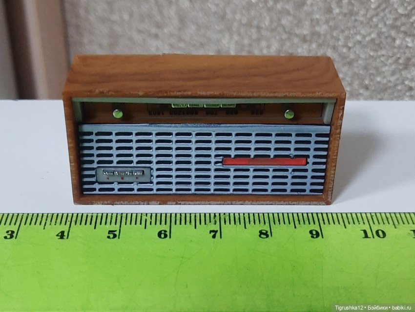 Радиоприемник — Аксессуары для кукольных фотосессий (фото 3)