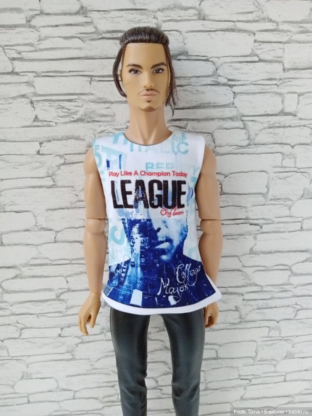 Майка с принтом на парня ИТ монарх Фр хомм monarch fr Homme Кен (фото 7)