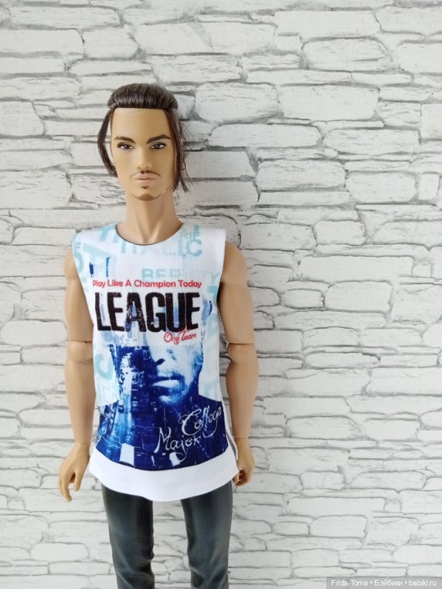 Майка с принтом на парня ИТ монарх Фр хомм monarch fr Homme Кен (фото 8)