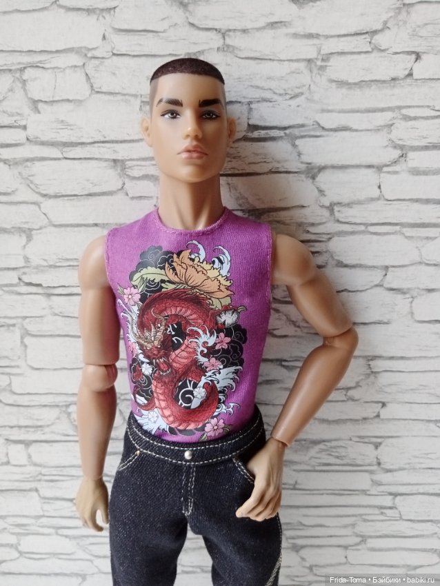 Майка с принтом на парня ИТ монарх Фр хомм monarch fr Homme Кен (фото 2)