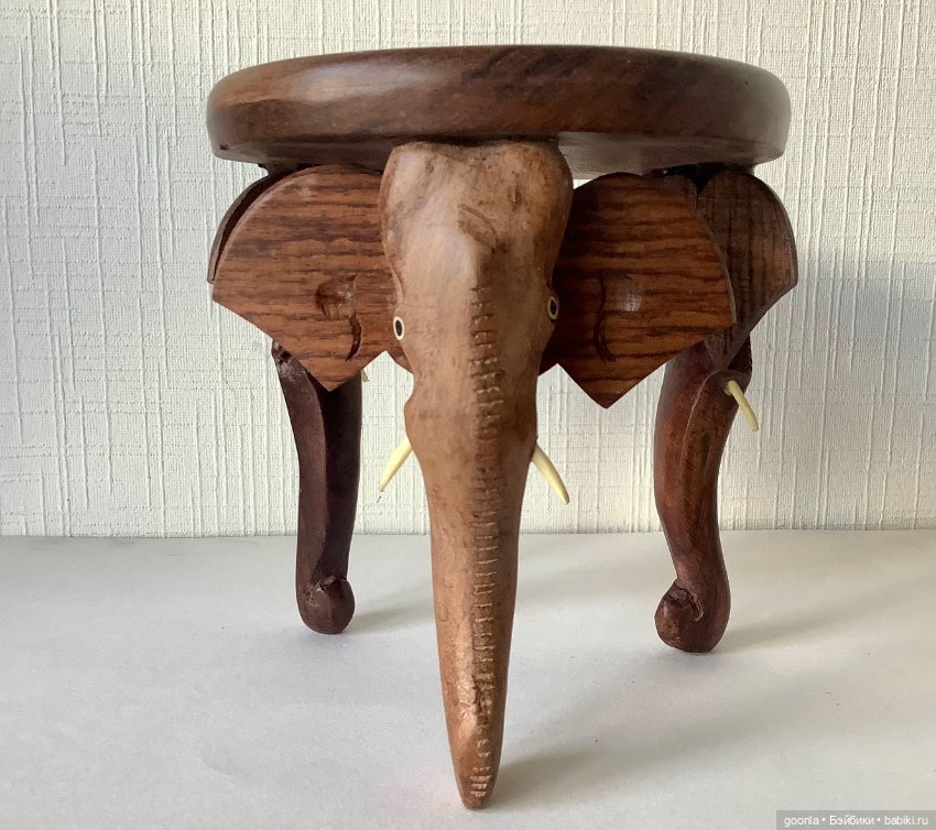 Антикварный индийский столик