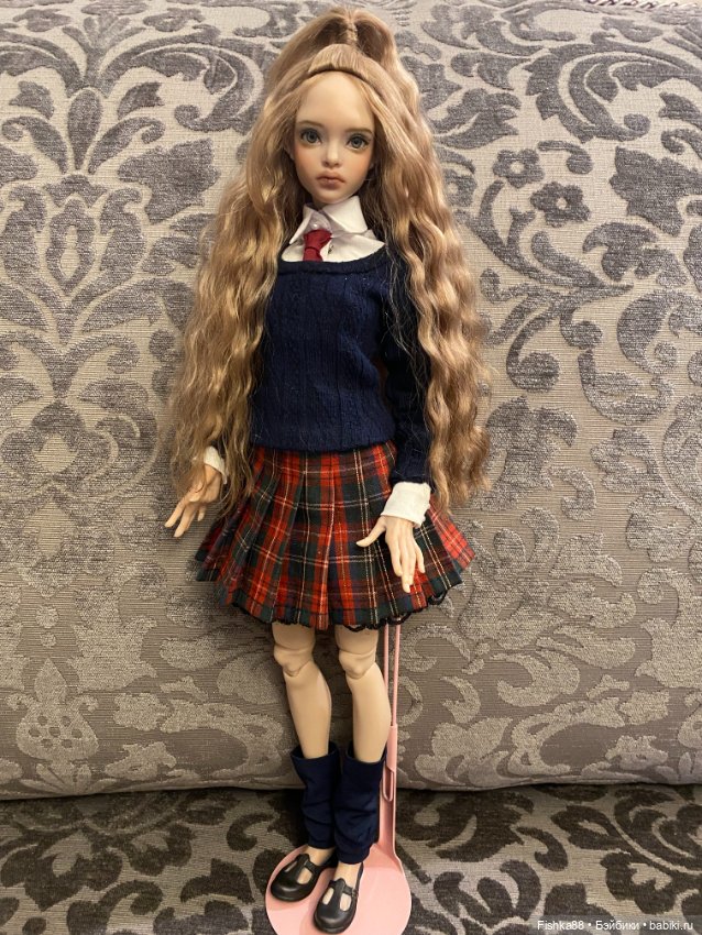 В продаже Мэдди от Рафаэль Нури