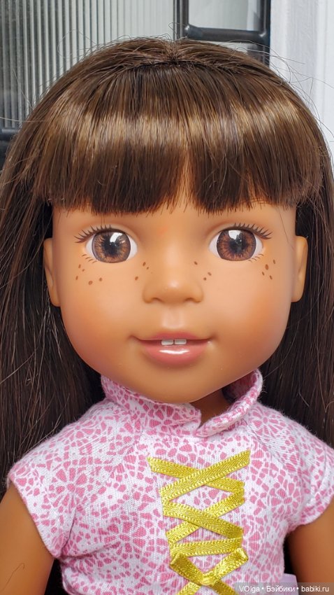 Wellie Wisher, Велли Вишер