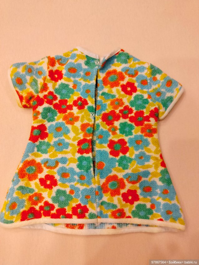 Родная одежда от кукол ГДР (фото 3)