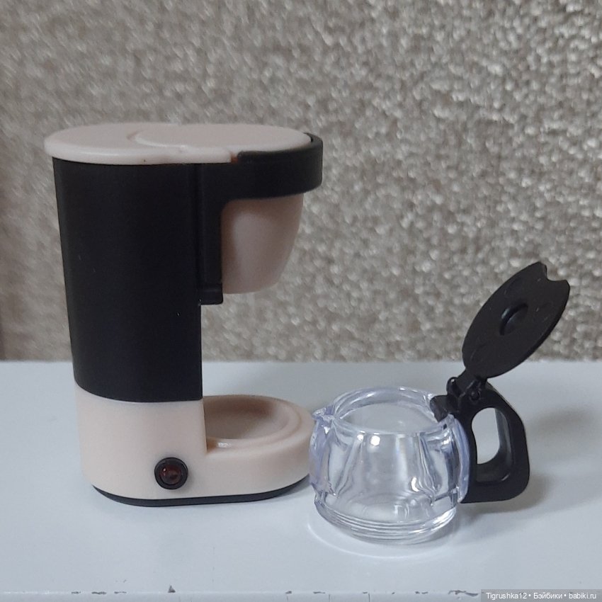 Кофеварка — Аксессуары для кукольных фотосессий (фото 2)