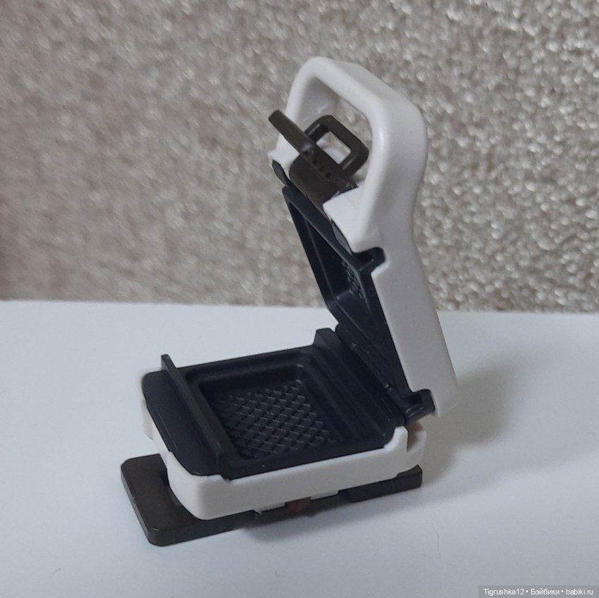 Вафельница — Аксессуары для кукольных фотосессий (фото 2)