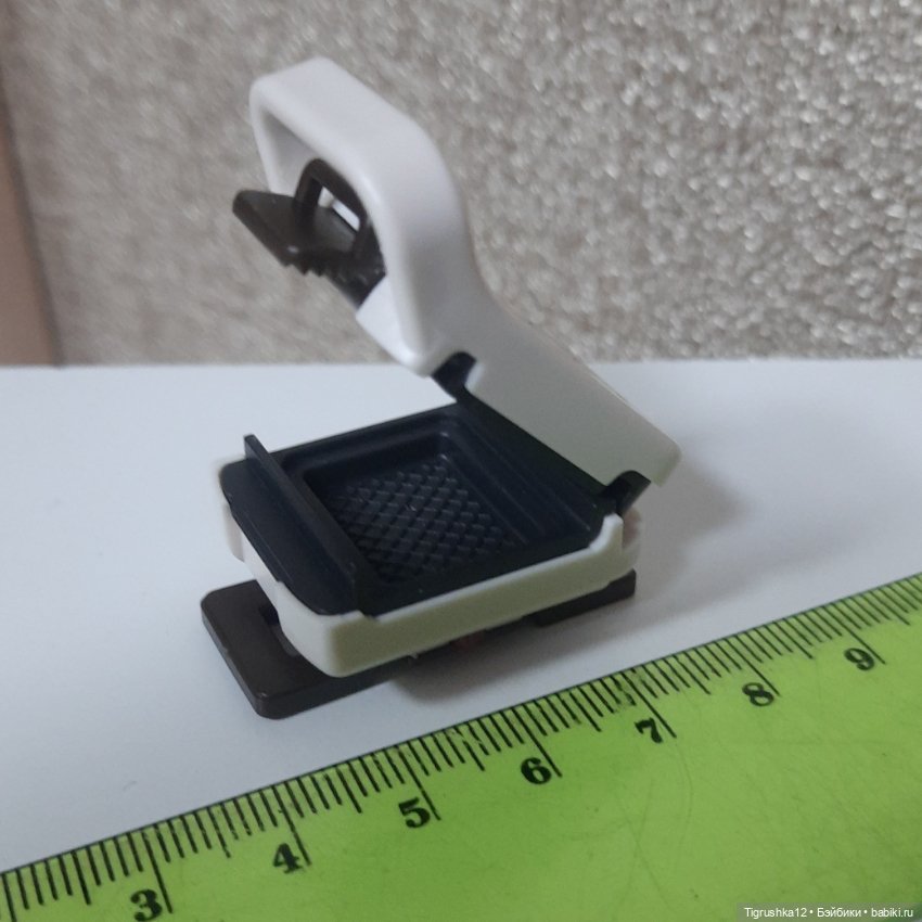 Вафельница — Аксессуары для кукольных фотосессий (фото 3)