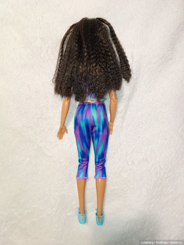 Гибрид Barbie Fashionistas #56 Мороженка на шарнирном теле МТМ (фото 8)