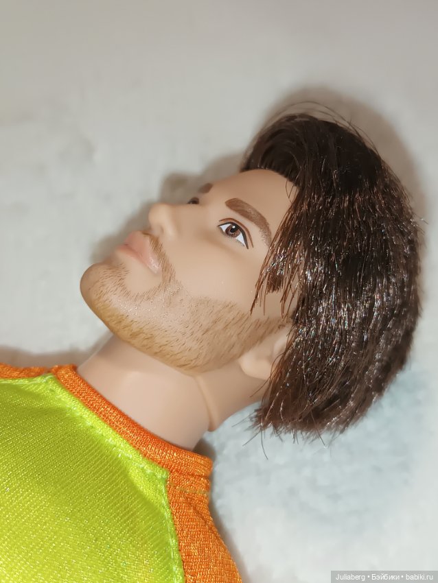 Barbie Looks #18 Тейт качок Барби Кен Mattel (фото 3)