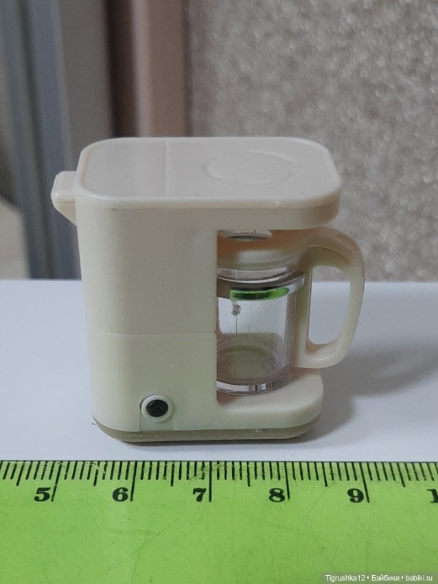 Кофеварка — Аксессуары для кукольных фотосессий (фото 3)