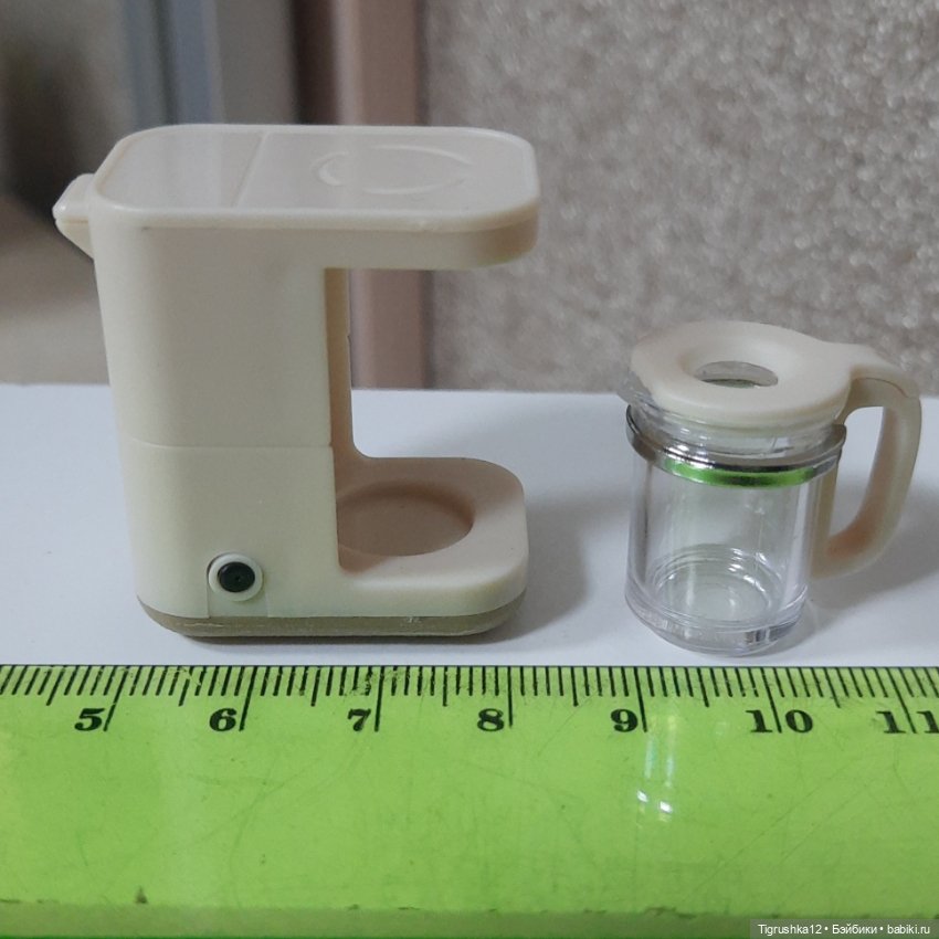 Кофеварка — Аксессуары для кукольных фотосессий (фото 4)