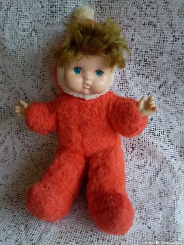 Куклкы СССР в зимнем наряде и санки (фото 8)