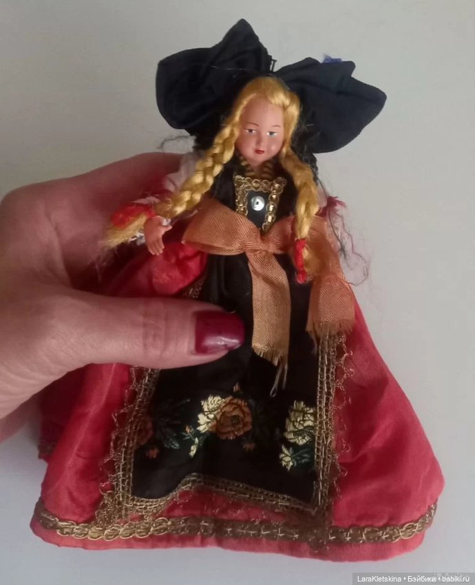 Petitcollin. Кукла из пластика. Франция (фото 5)