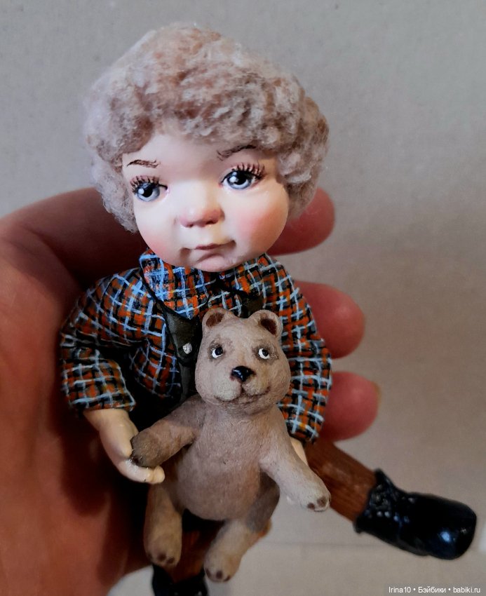 Мальчик с медвежонком — Авторские игрушки (фото 3)