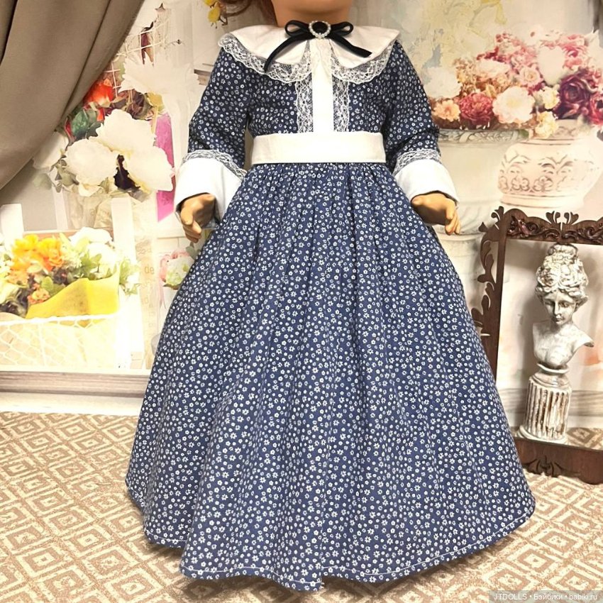 Платье для антикварной, винтажной куклы