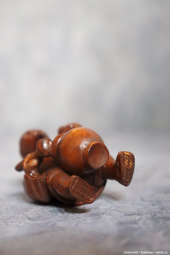 Нэцкэ "Продавец пива" — Статуэтки (фото 5)