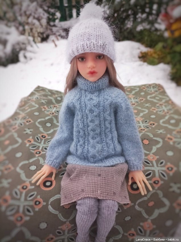 Свитер с косами для Иден от Morphingon ростом 33 см