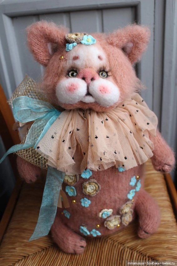 Вязаный котик — Авторские игрушки (фото 2)