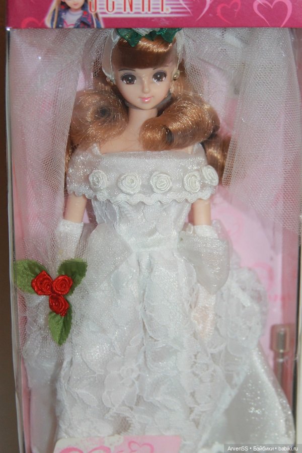 Винтажная свадебная New Jenny компании Такара (фото 2)