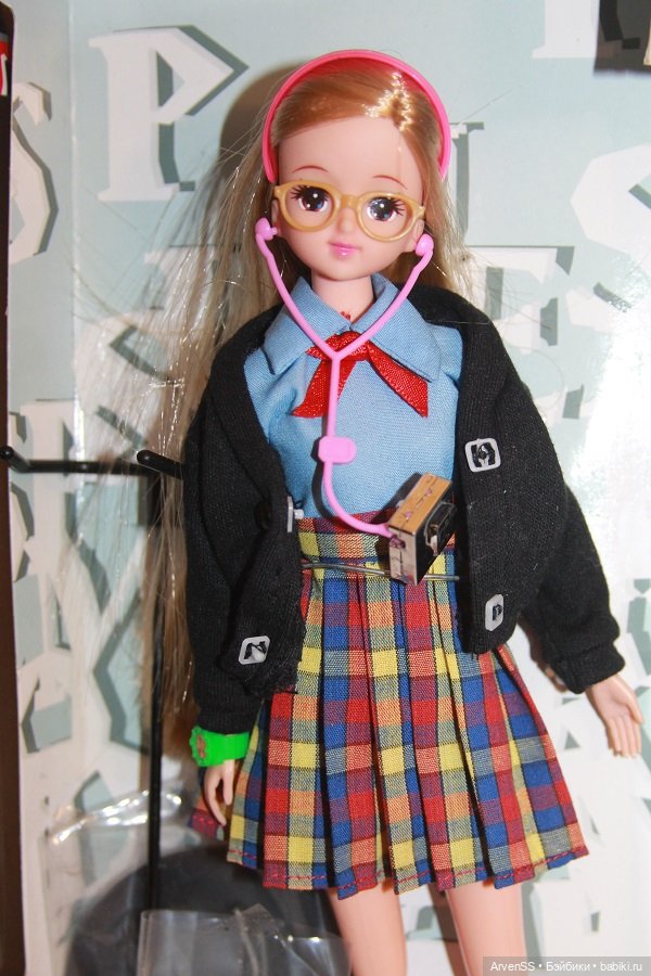 Винтажная Дженни Super Model на теле SAJ компании Такара (фото 3)