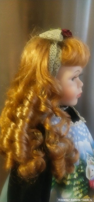 Винтажная фарфоровая кукла Anco 2001 с расписанным вручную фартуком (фото 5)