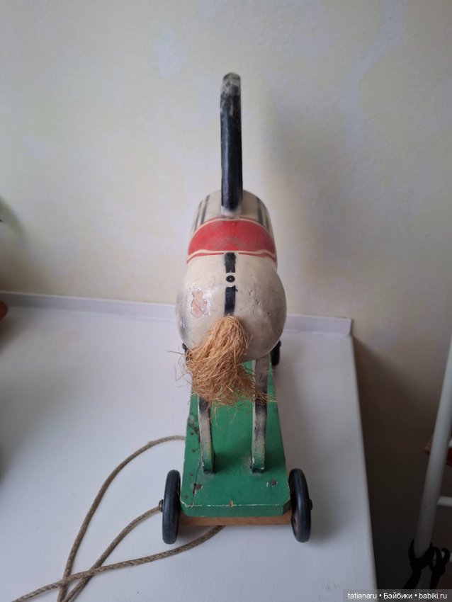 Старая винтажная деревянная лошадка 2 (фото 4)