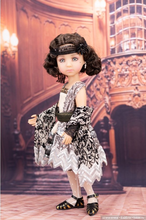 Полный аутфит клубной Марго в чёрном Руби Ред, Ruby Red (фото 7)