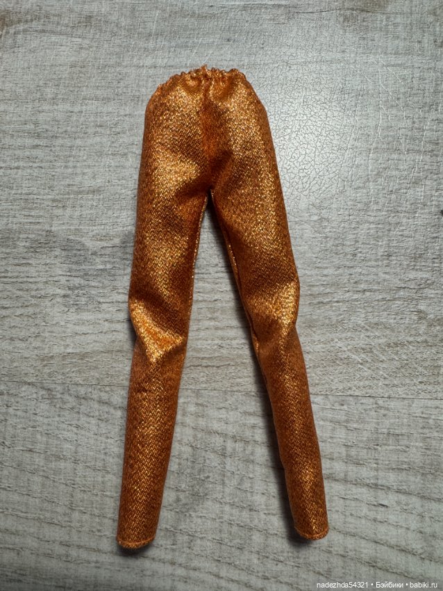 Аутфит Барби Золотая Мечта Кристи (фото 3)