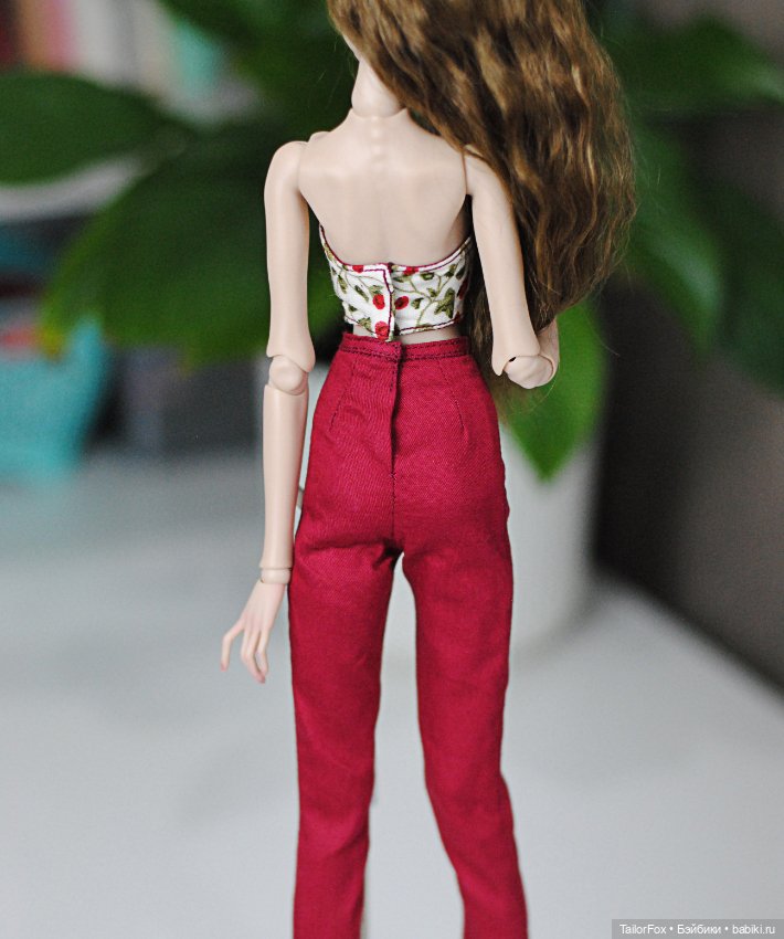 Комплекты для кукол сестер Поповых (Popovy Sisters) (фото 6)