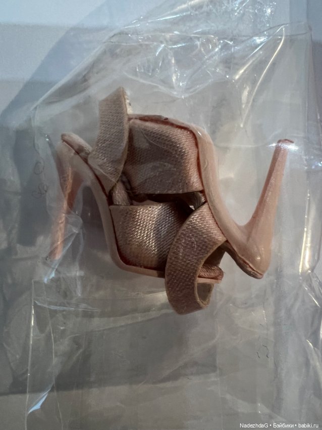 Обувь и перчатки Pink of Perfection Poppy Parker юбилейная (фото 2)