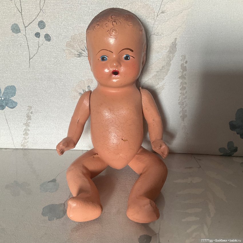 Девочка с соской — Антикварные куклы