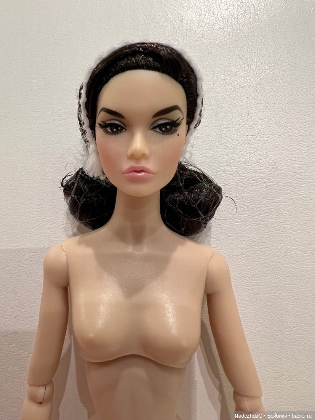 Poppy Parker Pink of Perfection is the 15th anniversary нюд (фото 9)