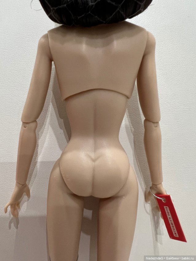 Poppy Parker Pink of Perfection is the 15th anniversary нюд